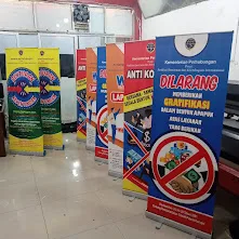 Roll Up Banner Custom