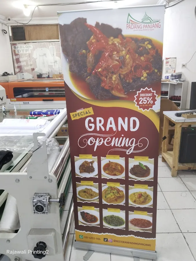 Roll Up Banner Custom