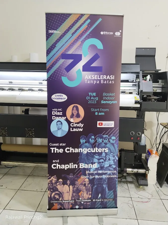 Roll Up Banner Custom